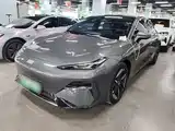 Фото 1 - Geely Galaxy Galaxy E8