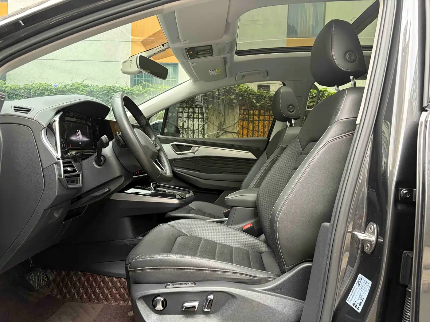 Volkswagen Talagon 2021 330TSI 2WD Luxury Premium Edition фото 22