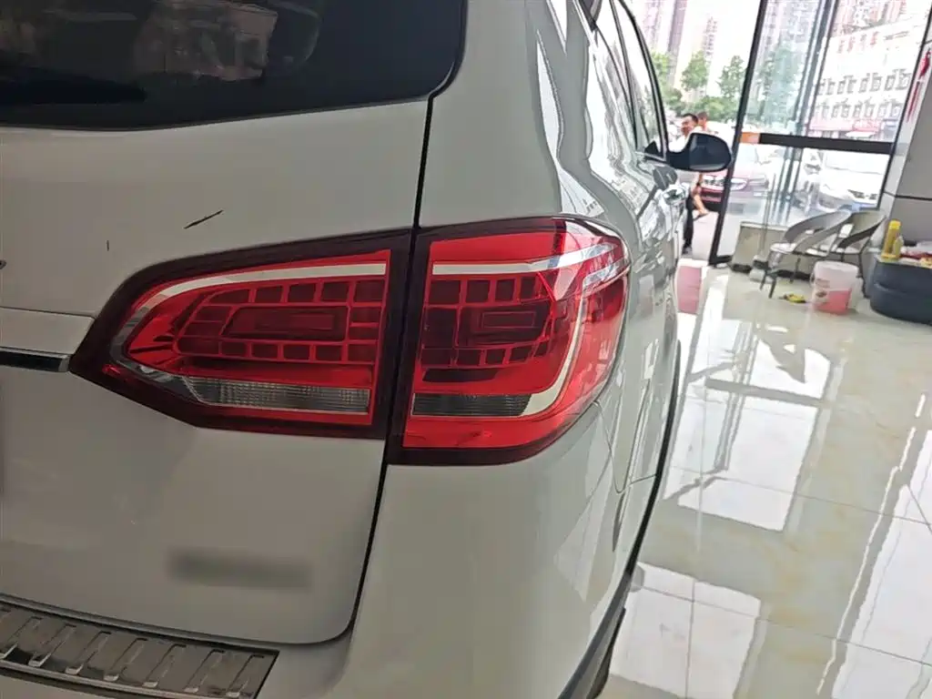 Haval H6 2019 Sport 1.5T Manual 2WD Elite (China VI) фото 8