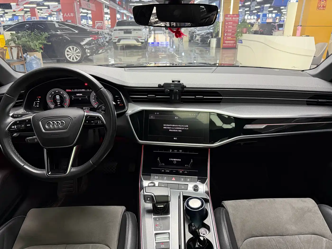 Audi A6L 2021 45 TFSI Exclusive Sport фото 15