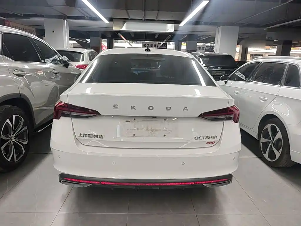 Škoda Octavia 2022 2022 PRO TSI280 Premium Edition
