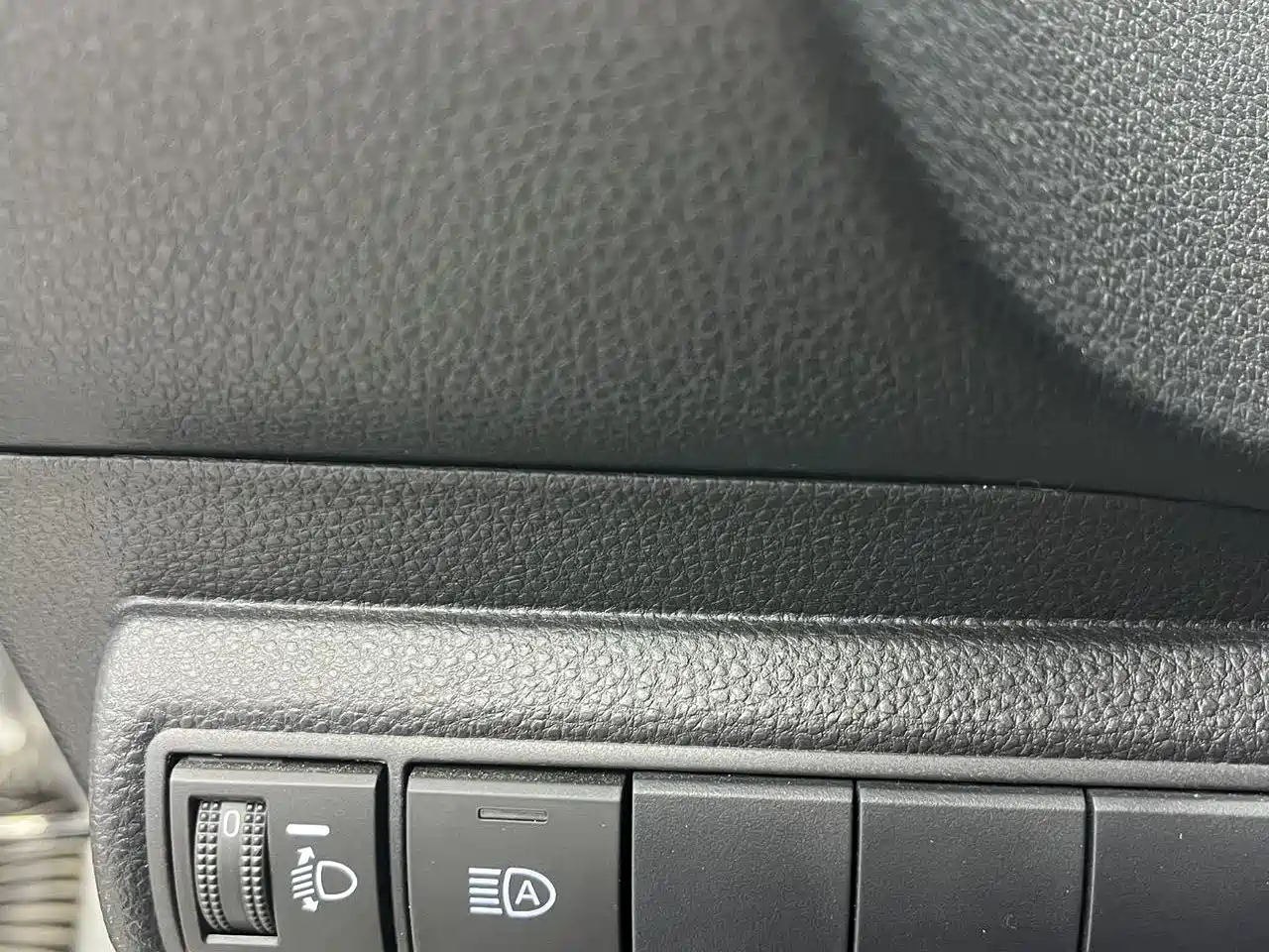Toyota Levin 2022 185T CVT Sport Edition фото 15