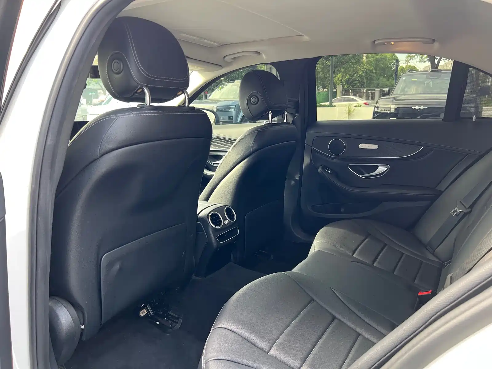 Фото 8 - Mercedes-Benz C-Class