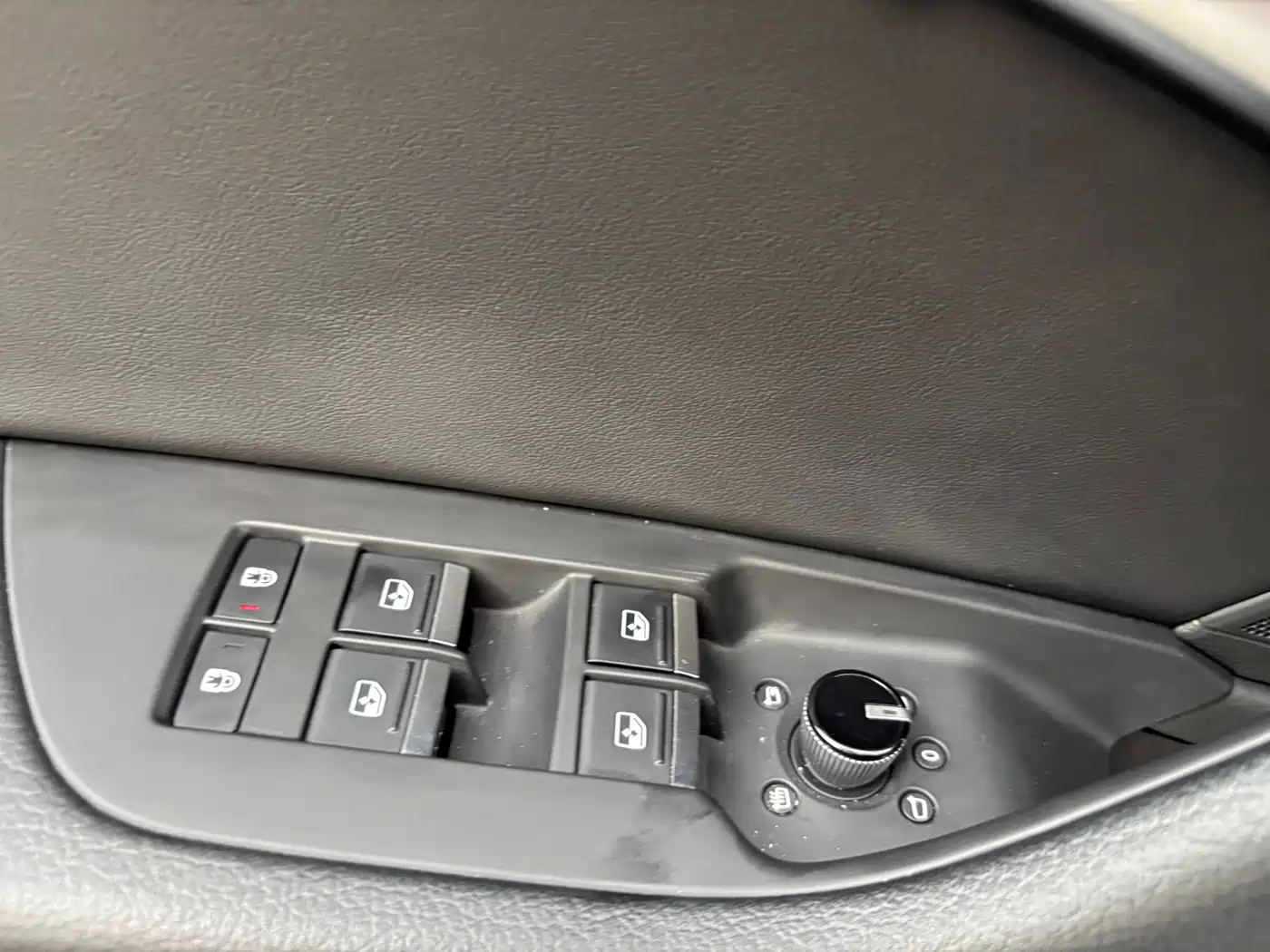 Audi A6L 2021 45 TFSI Exclusive Sport фото 18