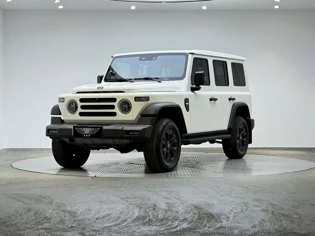 212 T01 2025 2024 2.0T Explorer