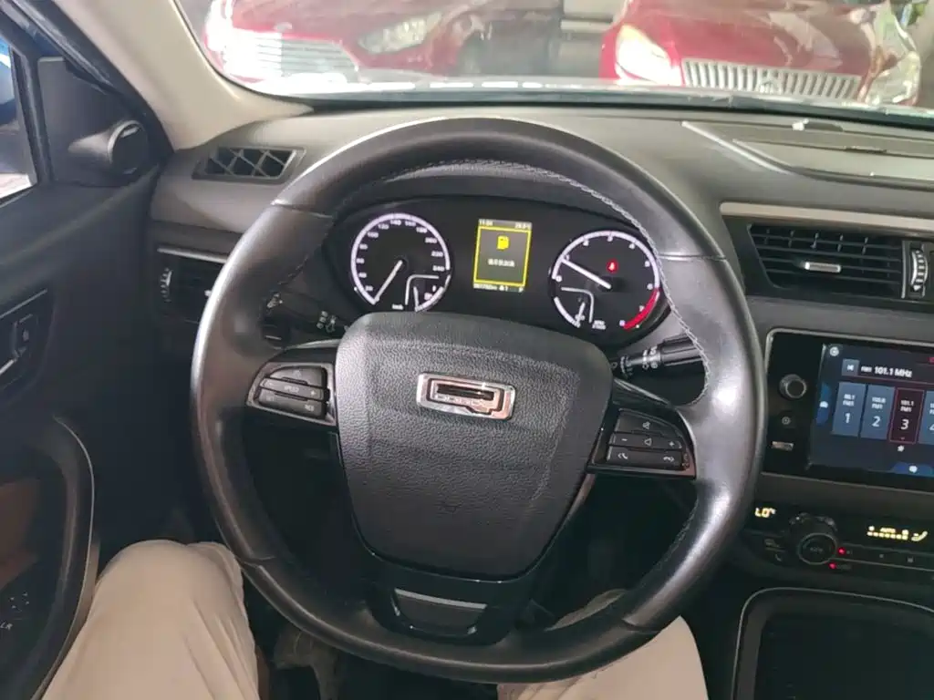 Qoros 5 2016 2016 1.6T Auto Luxury