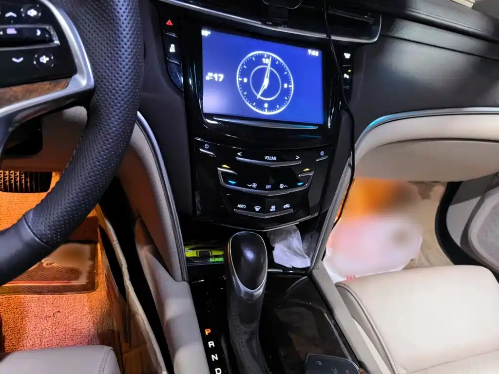 Photo 6 - Cadillac XTS