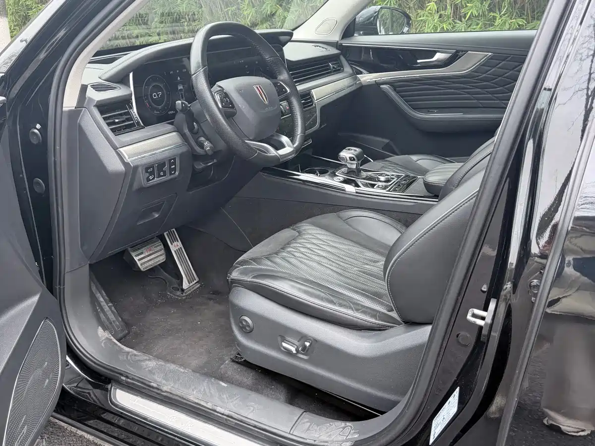 Hongqi HS5 2022 2.0T Smart Connect Joy Edition фото 4