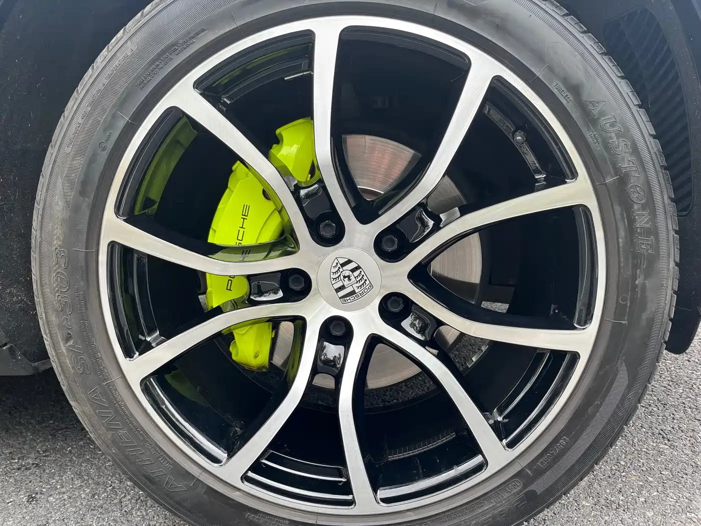 PORSCHE CAYENNE NEW ENERGY