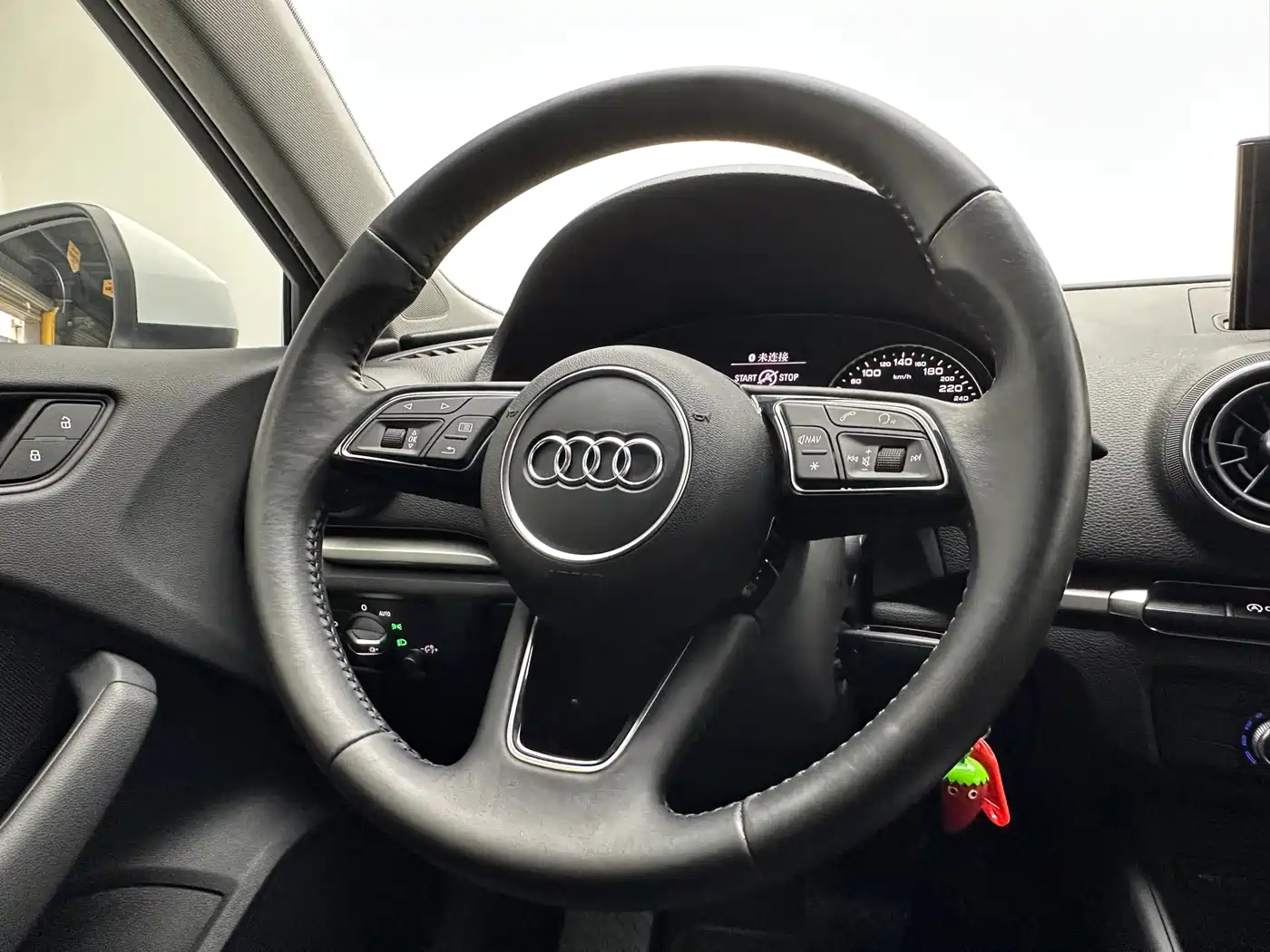 Audi A3 2018 30th Anniversary Sportback 35 TFSI Progressive фото 10