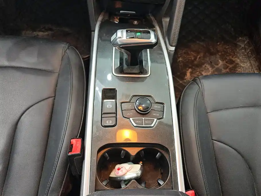 Haval H6 2018 Sport Edition 1.5T Automatic 2WD Elite China V фото 16