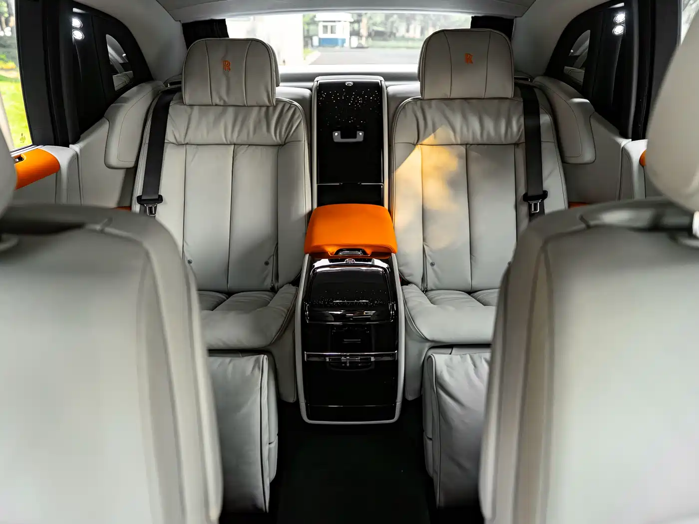 Rolls-Royce Phantom 2023 2024 Long Wheelbase Series II