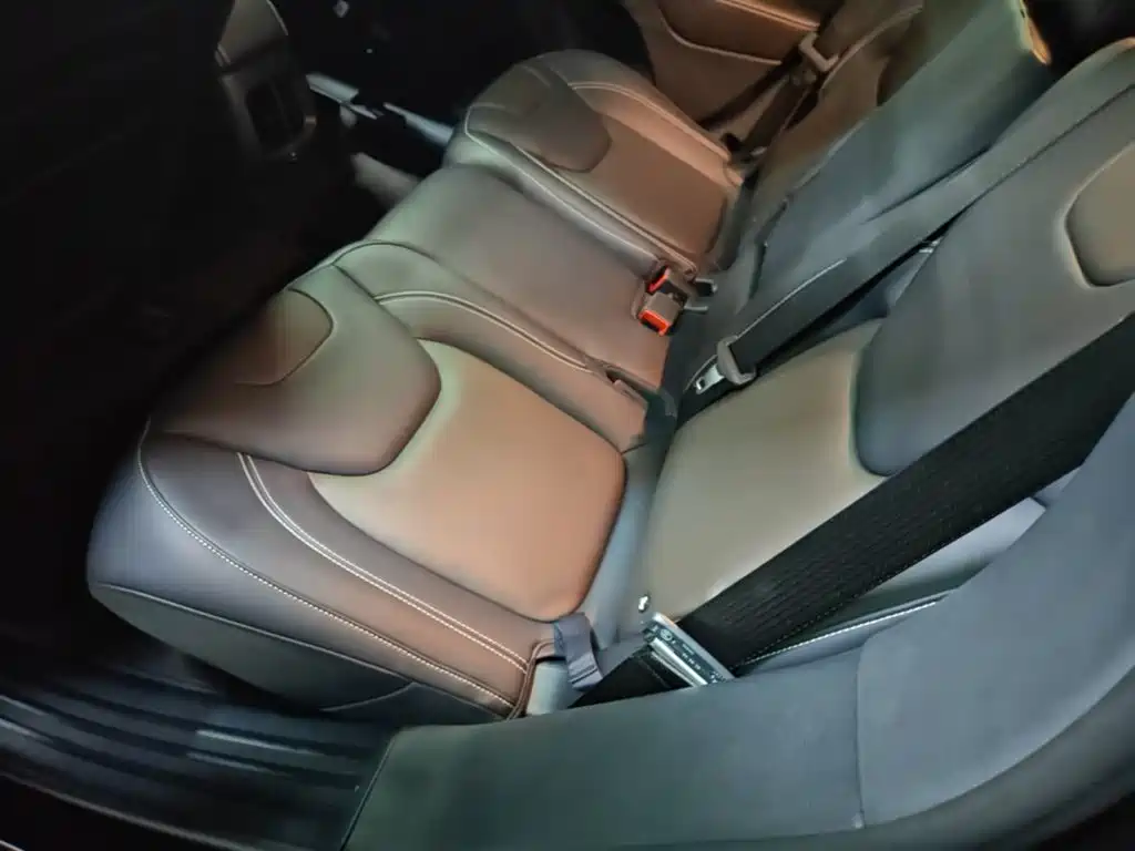 Jeep Cherokee 2020 2020 2.0L 2WD Classic Sport Edition