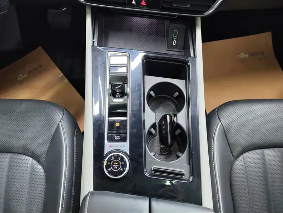Volkswagen Teramont 2021 380TSI 4WD Premium Luxury Edition фото 16