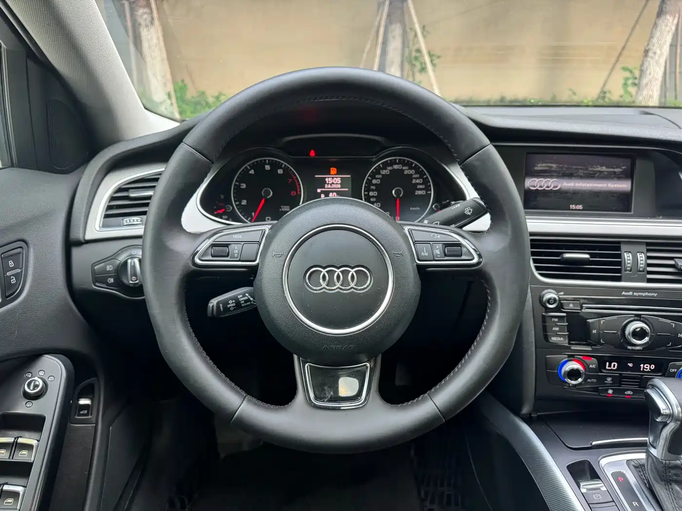 Audi A4L 2015 35 TFSI Auto Standard фото 19