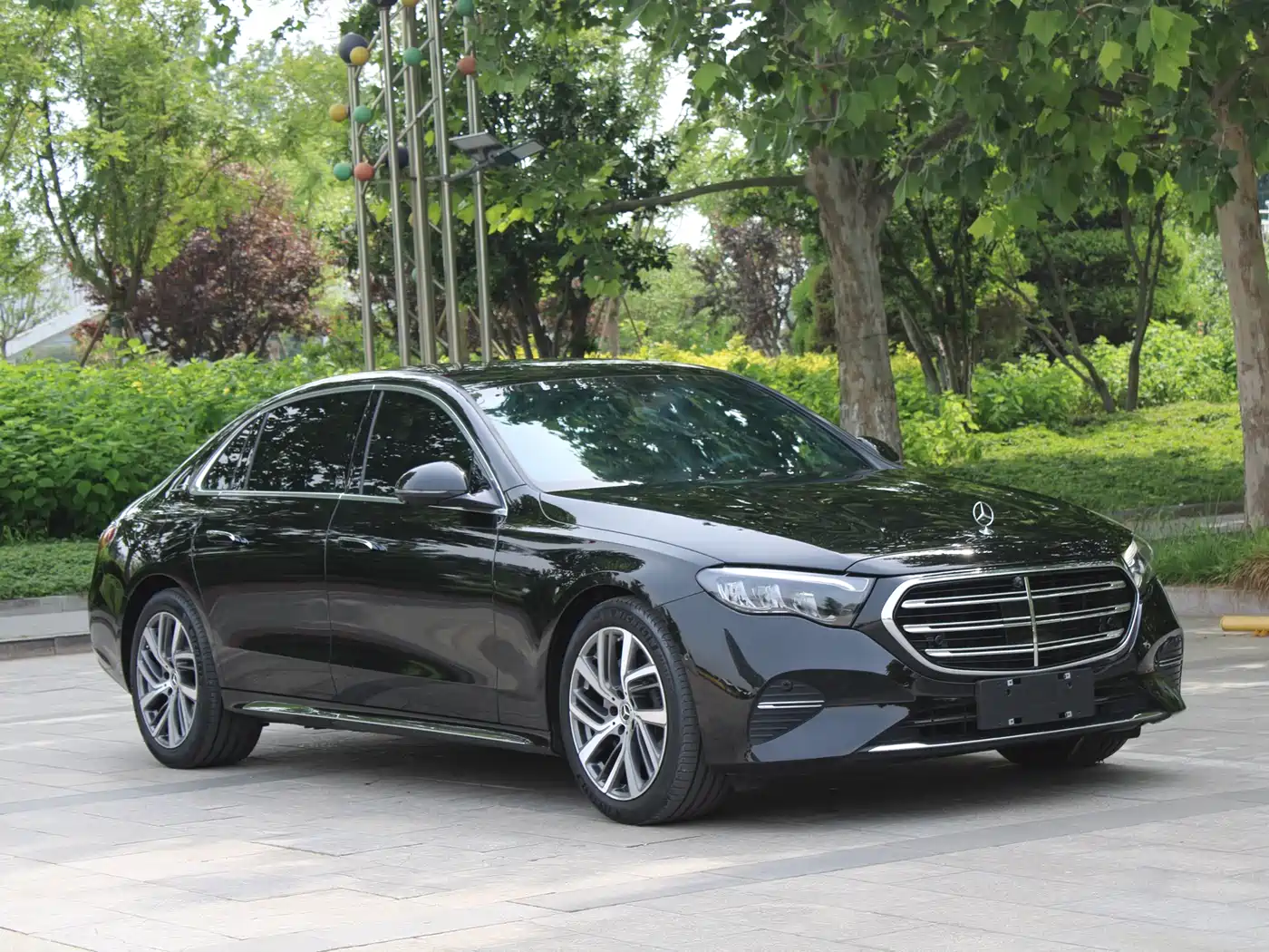 Mercedes-Benz E-Class 2024 Facelift E 300 L Fashion фото 4