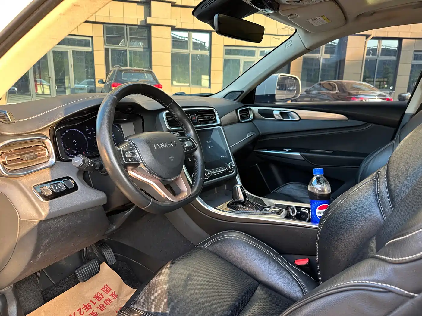 Lynk & Co 01 2017 2.0T 2WD Pro Version фото 7