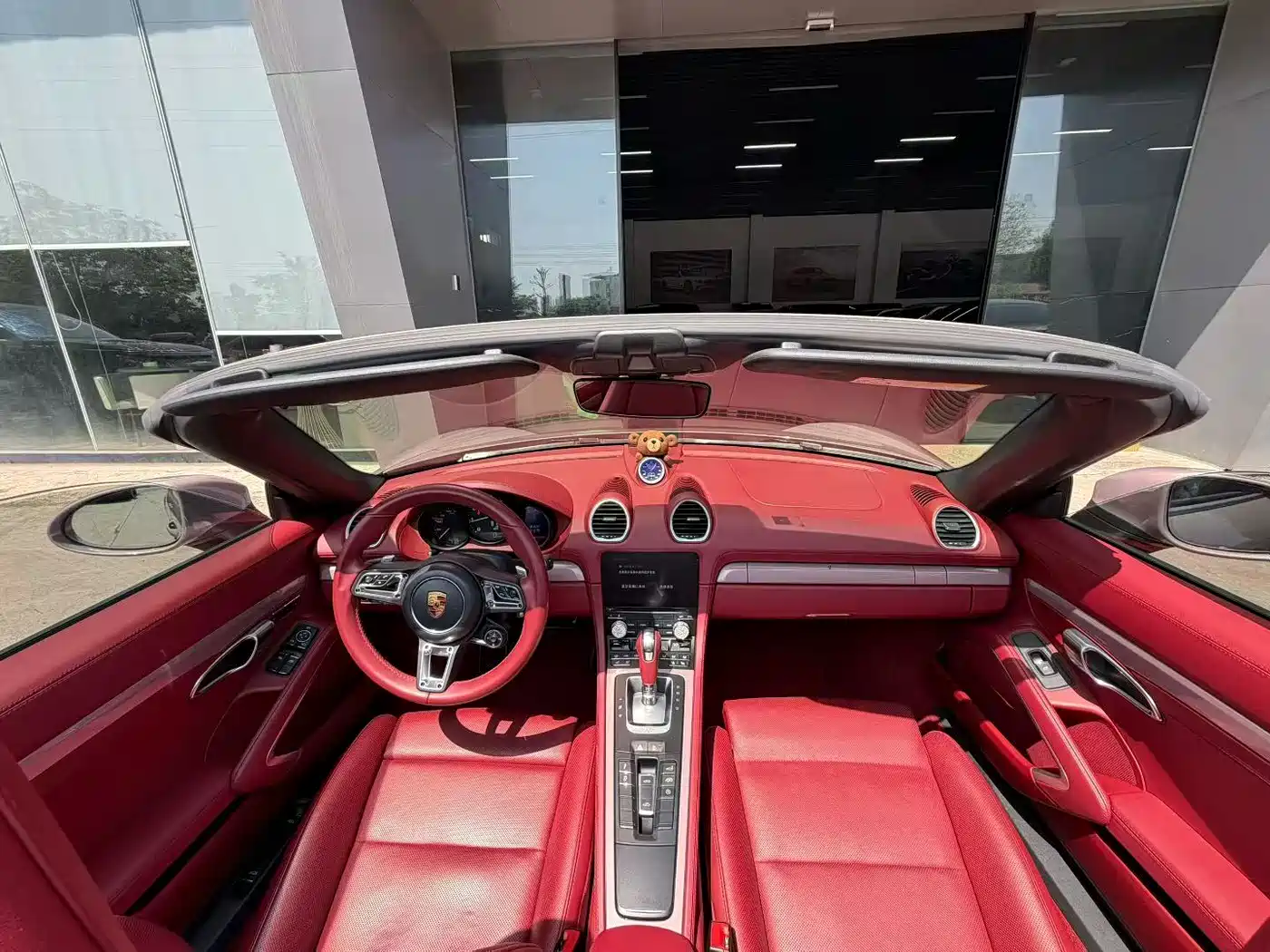 Porsche 718 2022 Boxster 2.0T фото 5