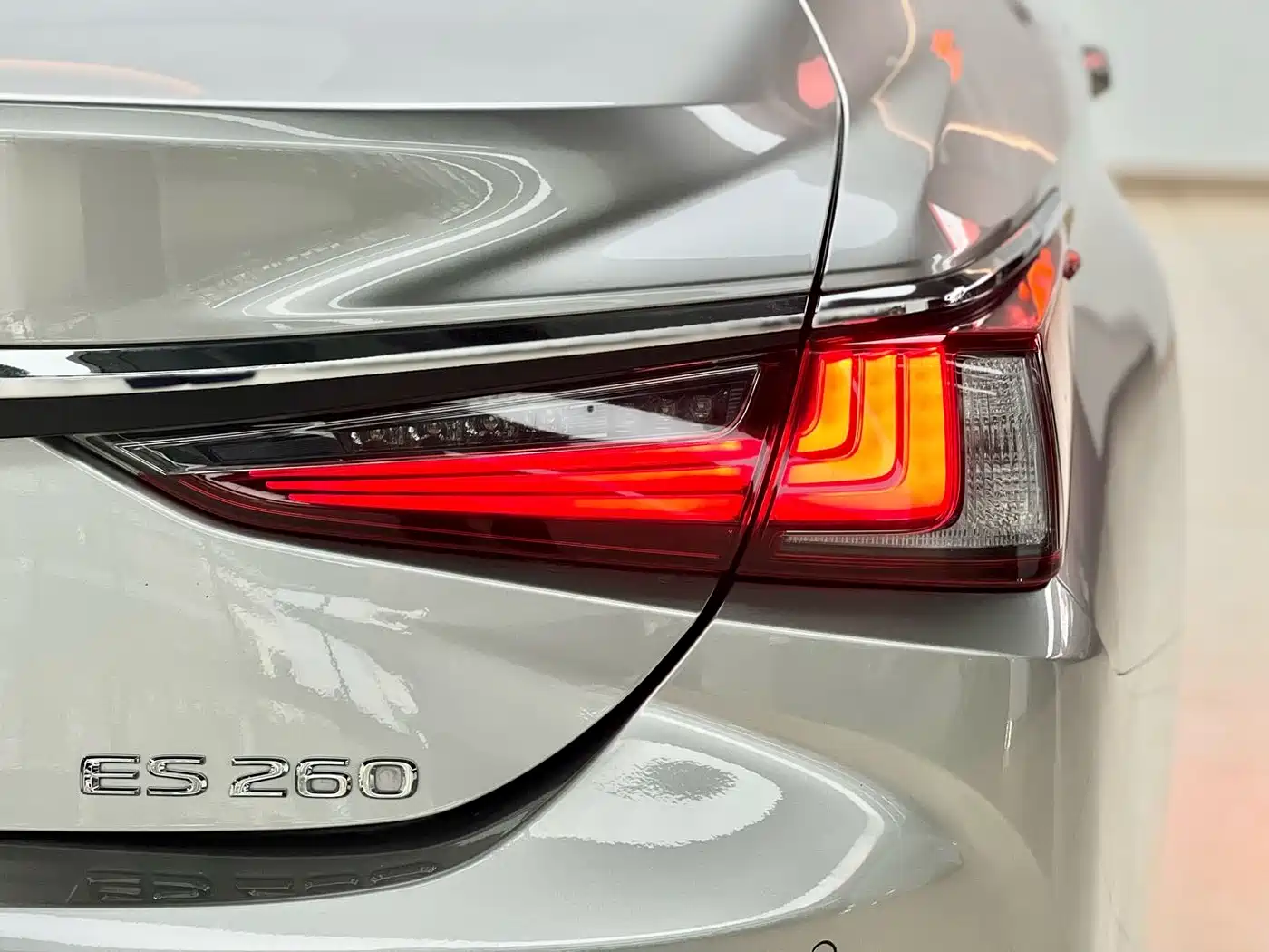 Lexus ES 2022 260 Excellence Edition фото 18
