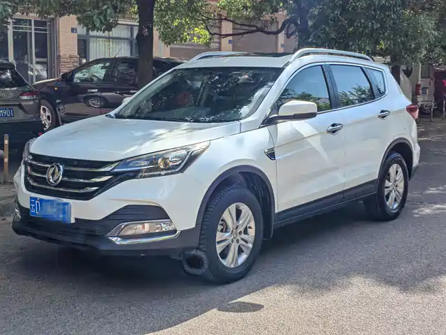 DONGFENG AX7