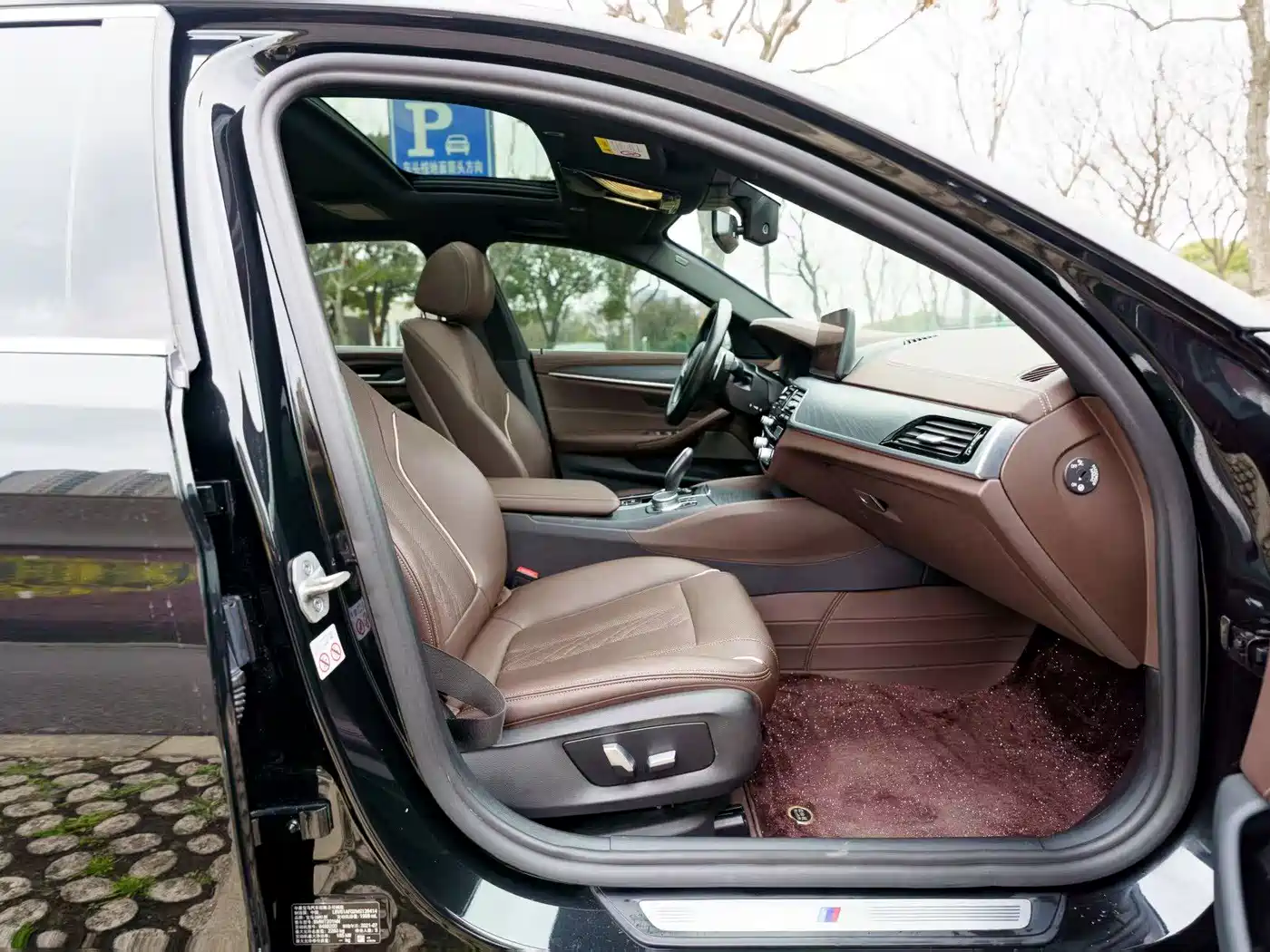 BMW 5 Series 2021 530Li Leading M Sport Package фото 11