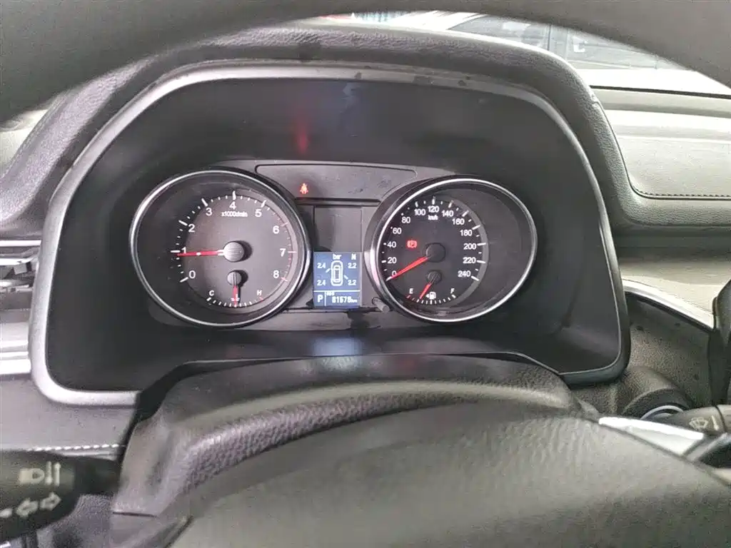 Haval M6 2021 PLUS 1.5T DCT Elite Smart Connect фото 12