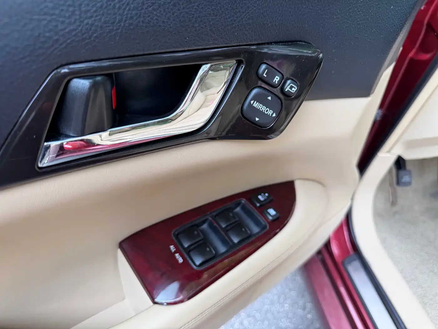 Toyota Reiz 2007 2.5S Leather Sunroof Edition фото 5