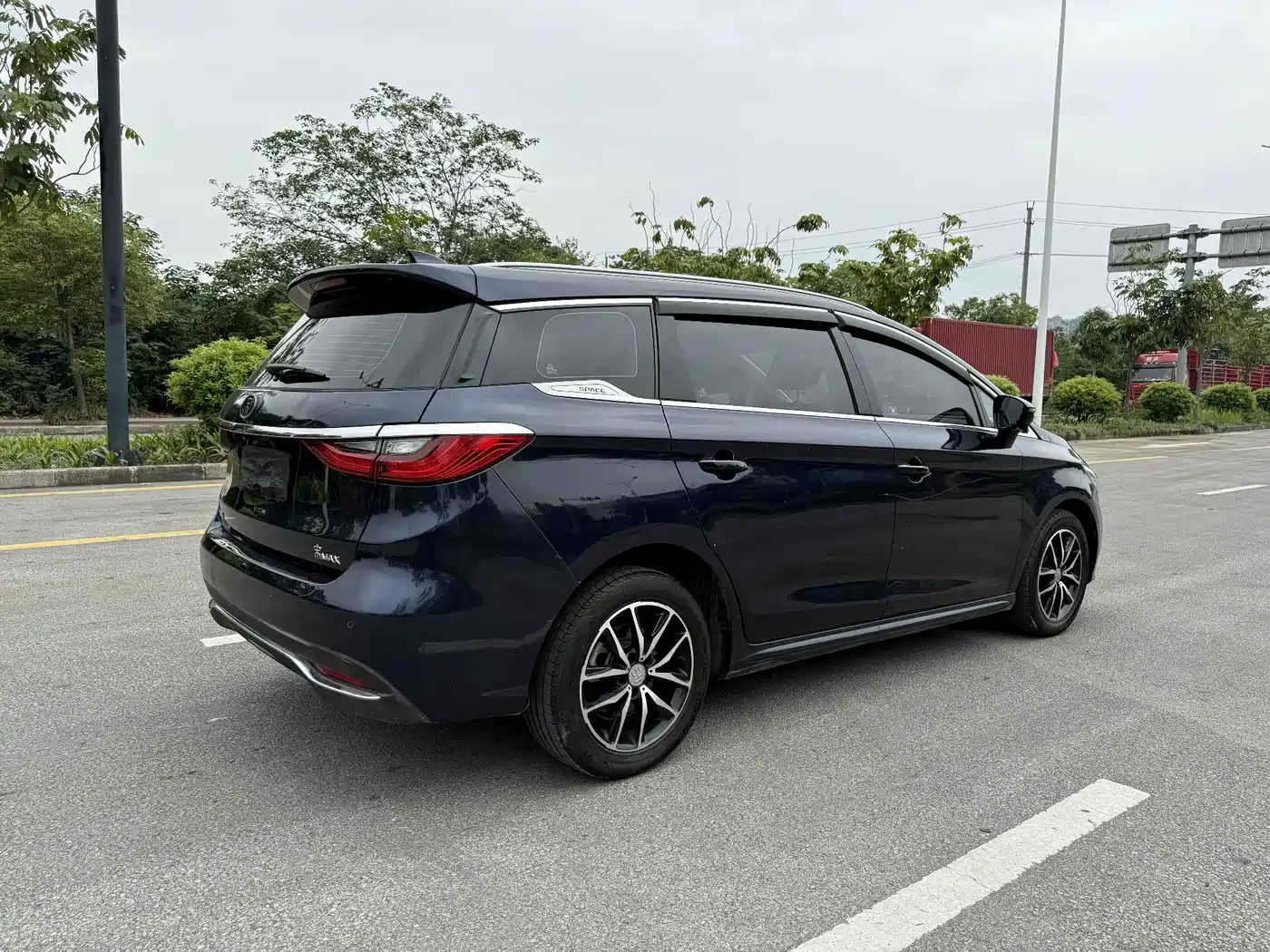 BYD Song MAX 2017 1.5T Auto Smart Elite 7-Seater фото 7
