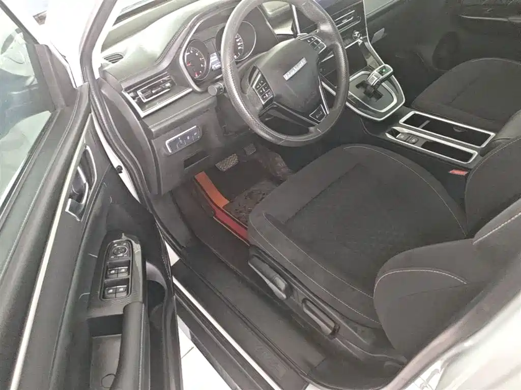 Haval M6 2021 PLUS 1.5T DCT Elite Smart Connect фото 16
