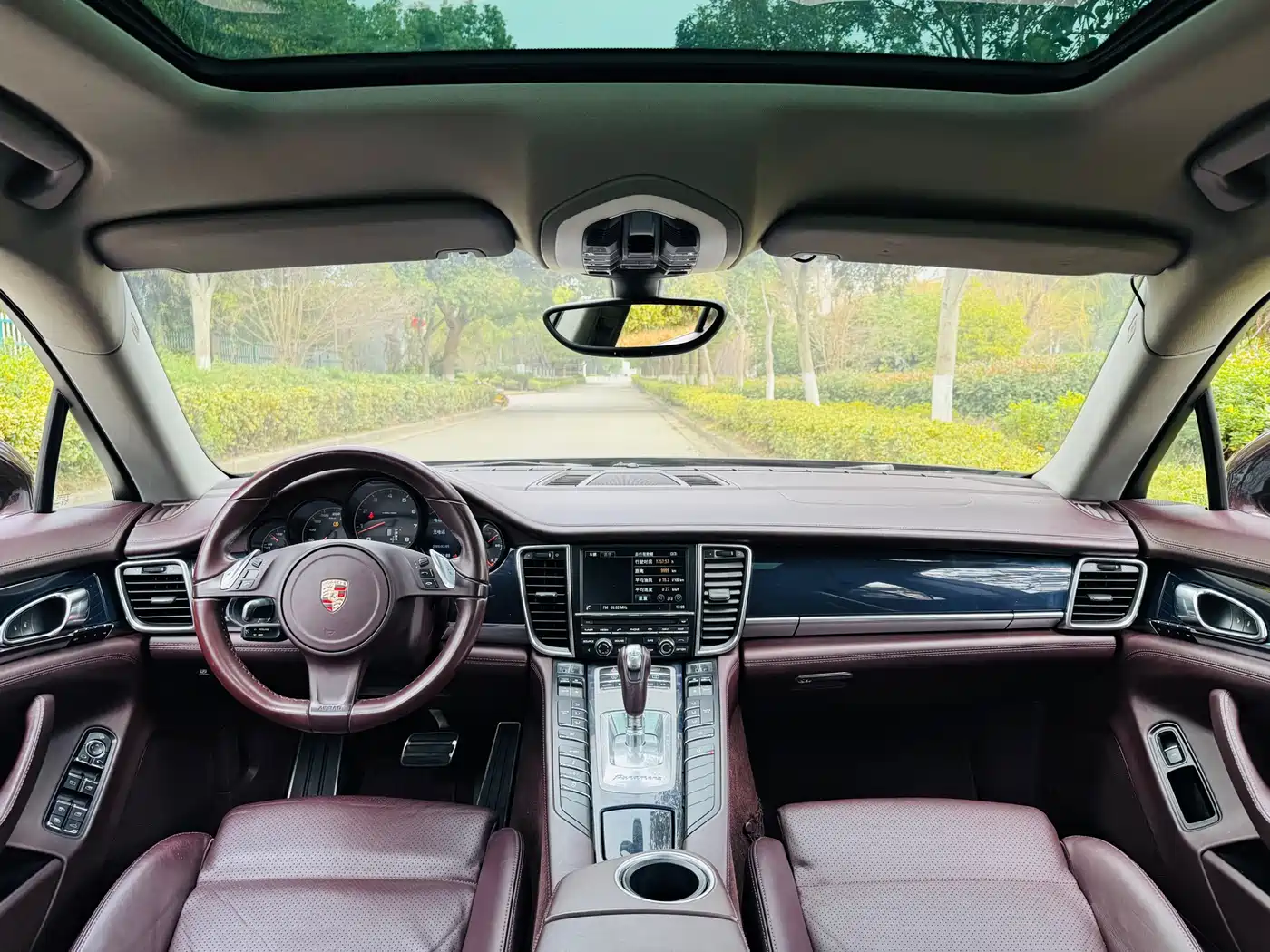 Porsche Panamera 2014 Panamera 4 3.0T фото 8