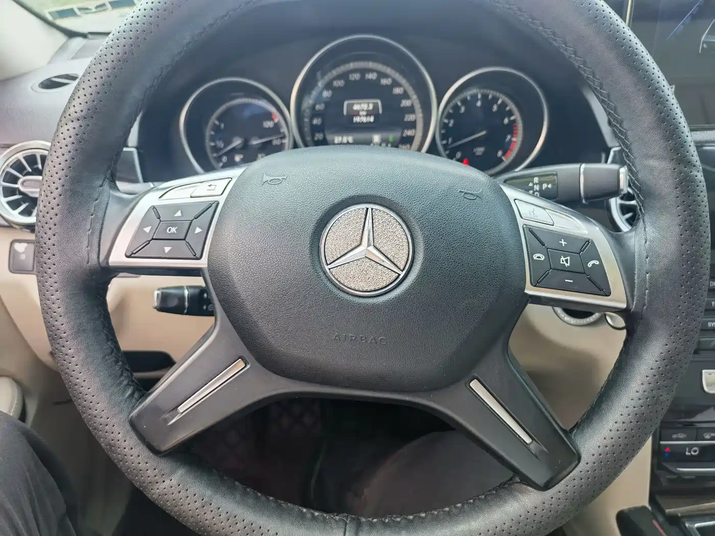 Mercedes-Benz E-Class 2014 E 260 L Luxury Class фото 15