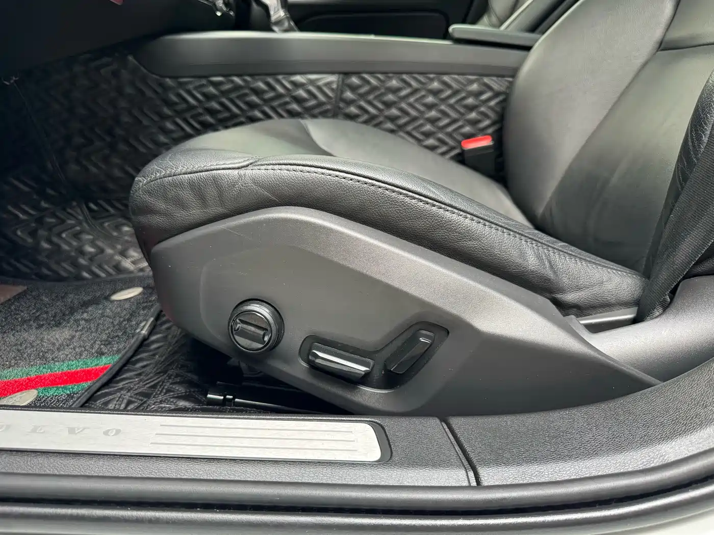 Volvo S60 2021 T4 Smart Elite Luxury фото 31