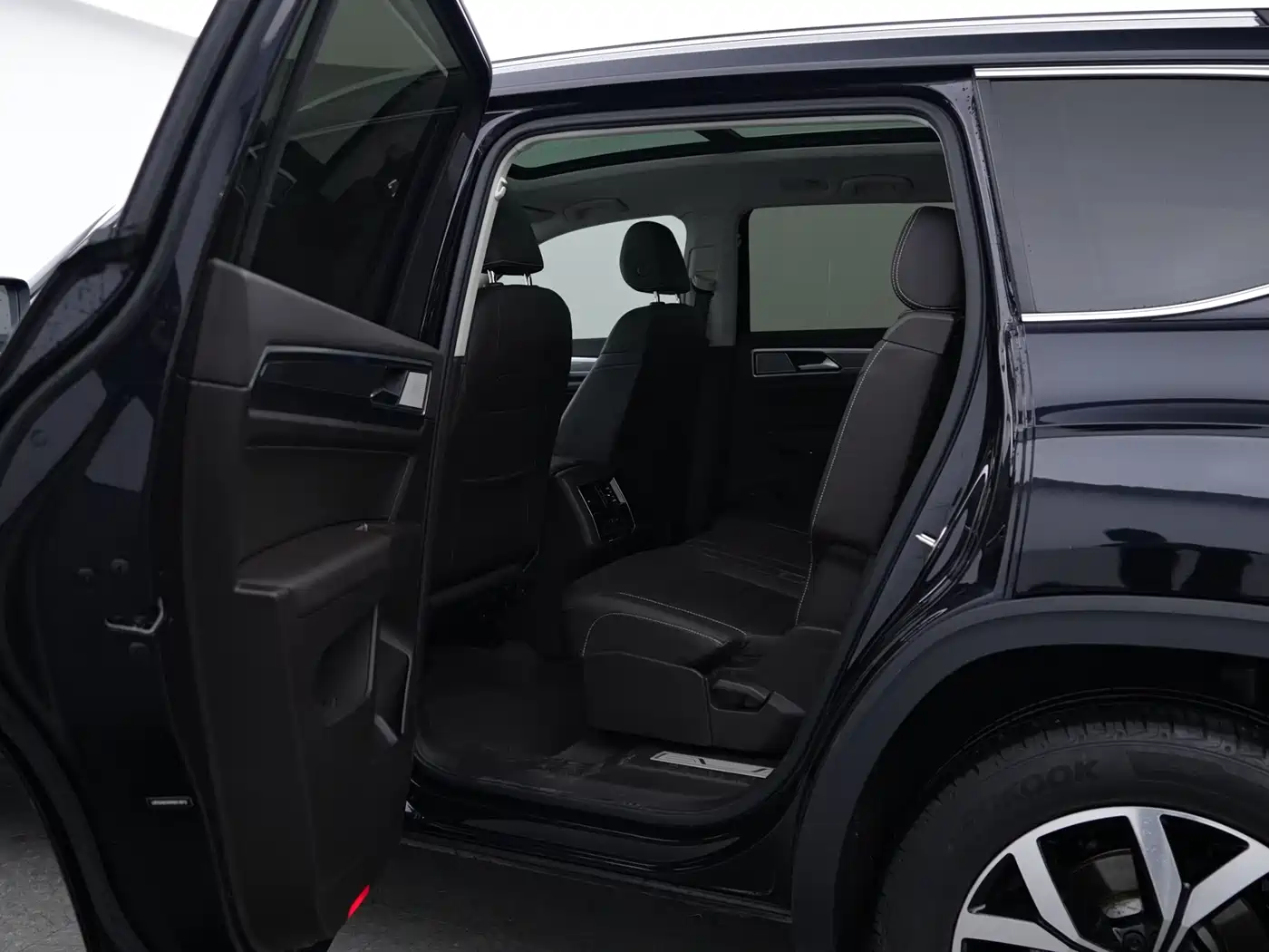 Volkswagen Teramont 2019 330TSI 2WD Luxury China VI фото 12