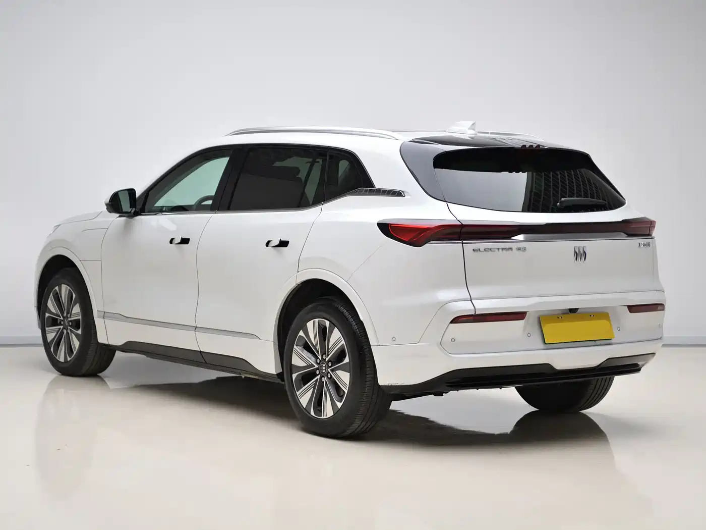 Buick E5 2025 Model 620KM Premium Edition фото 3