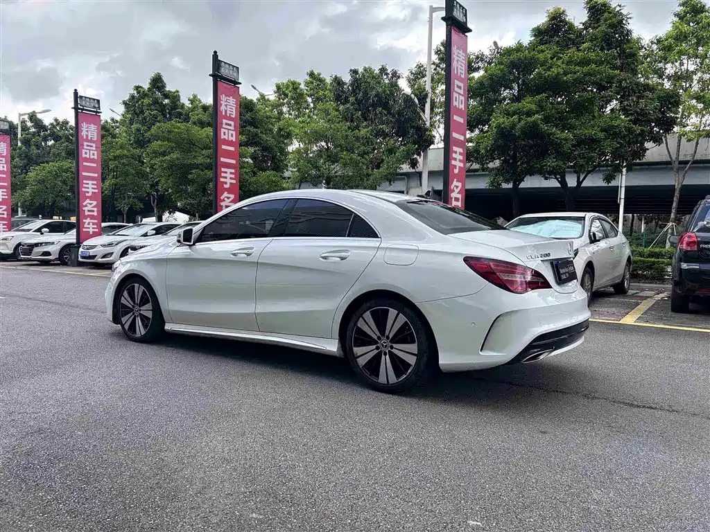 Mercedes-Benz CLA (Import) 2019 2019 CLA 200 Fashion