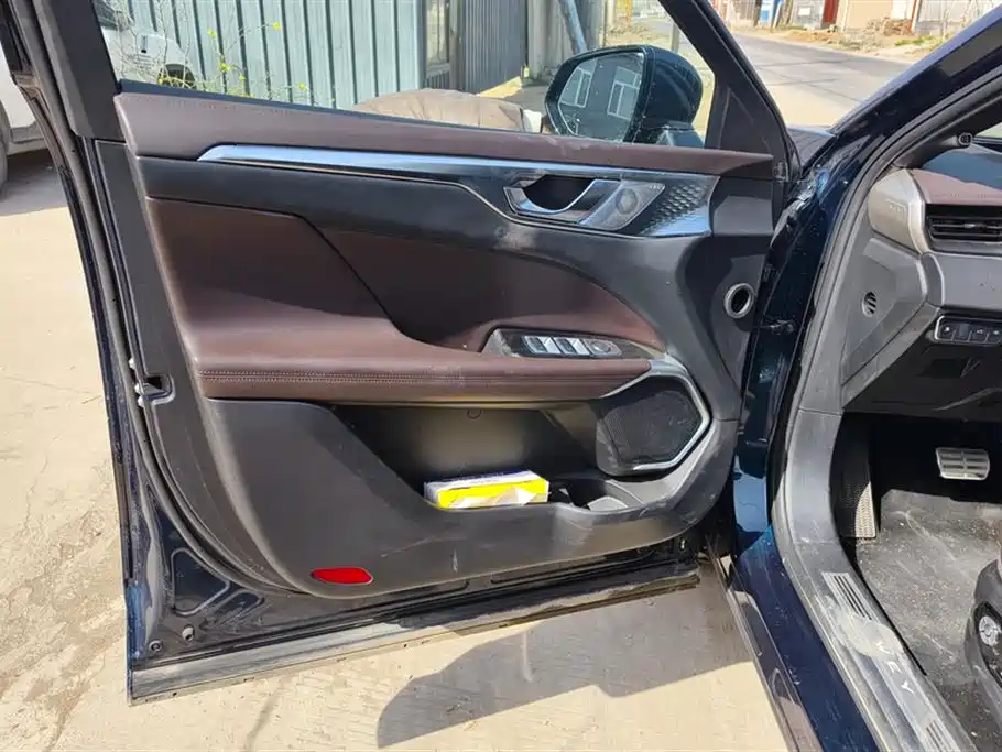 WEI PAI WEI BRAND MOCHA NEW ENERGY