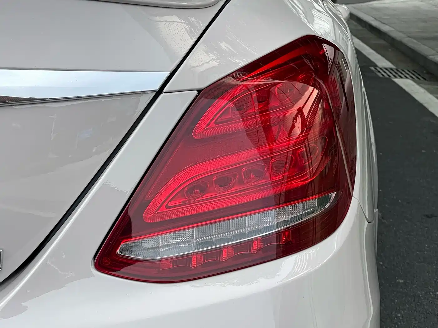 Mercedes-Benz C-Class 2017 Facelift C 200 Sport Edition фото 38