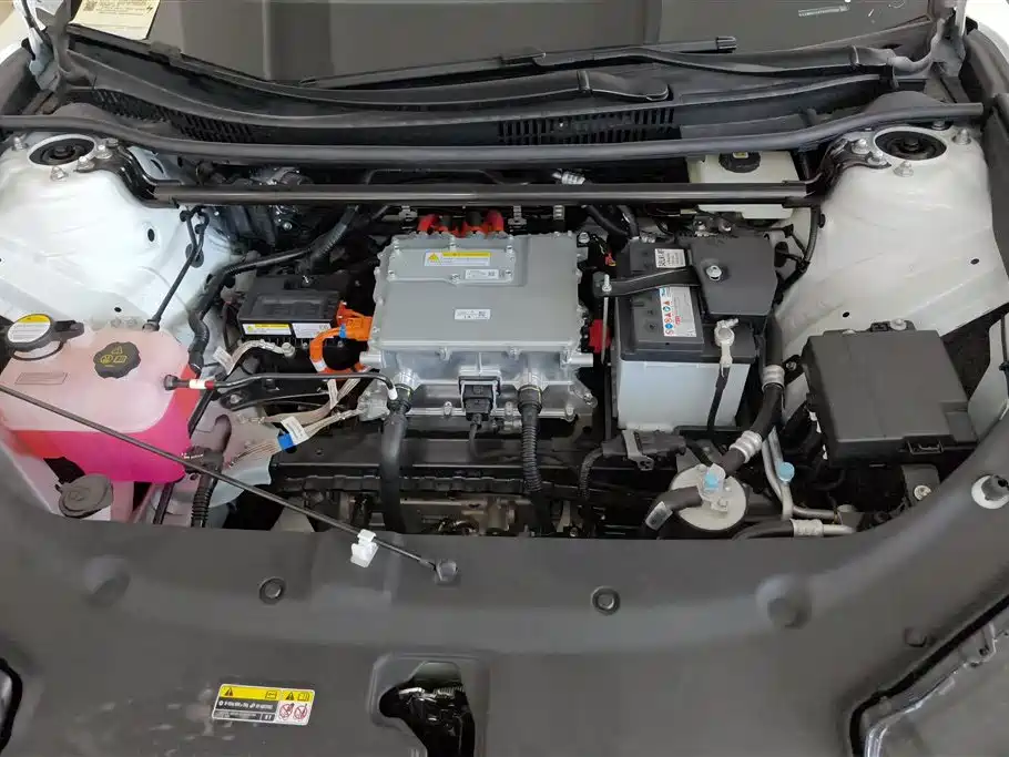 Toyota bZ5 2025 Model 550 PRO фото 10