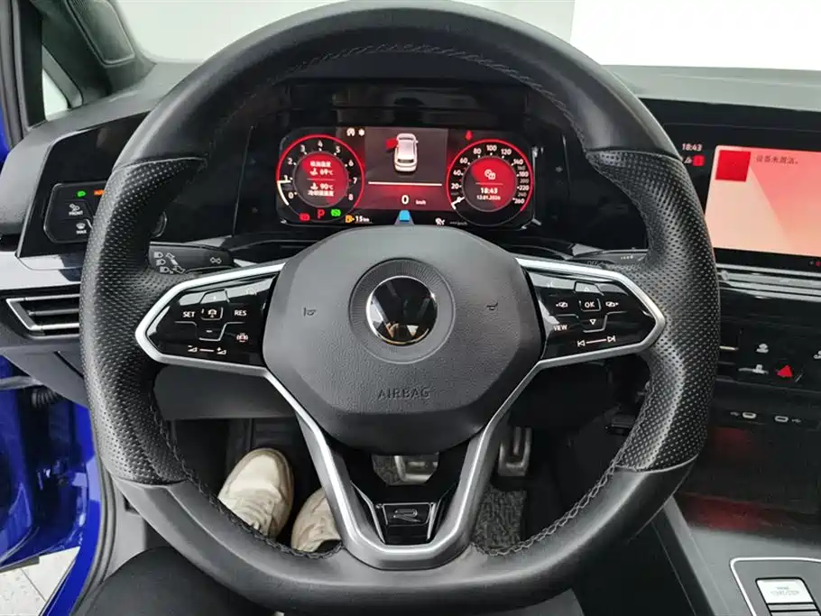 Volkswagen Golf 2021 280TSI DSG R-Line фото 15