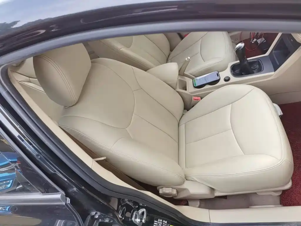 Roewe 350 2016 2015 Model 1.5L Manual Luxury Sunroof Edition