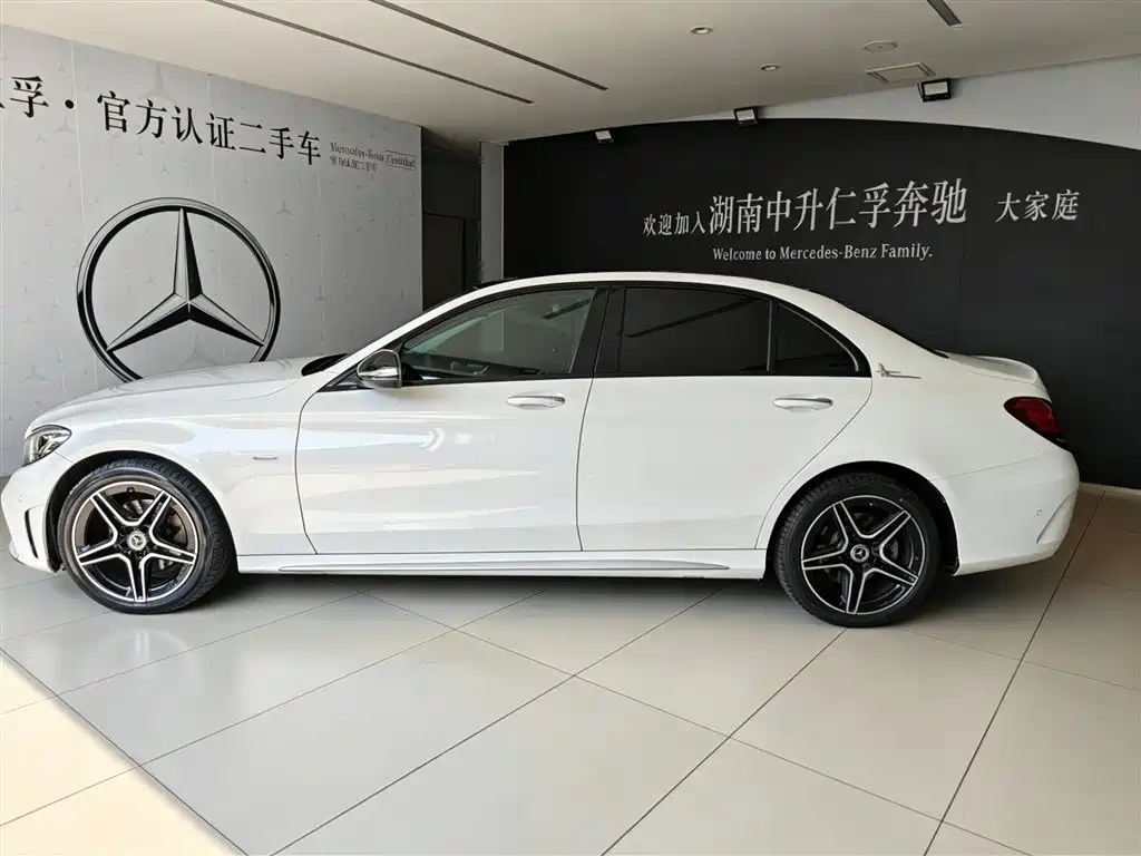 Mercedes-Benz C-Class 2021 C 260 L Sport Starry Exclusive Edition фото 3