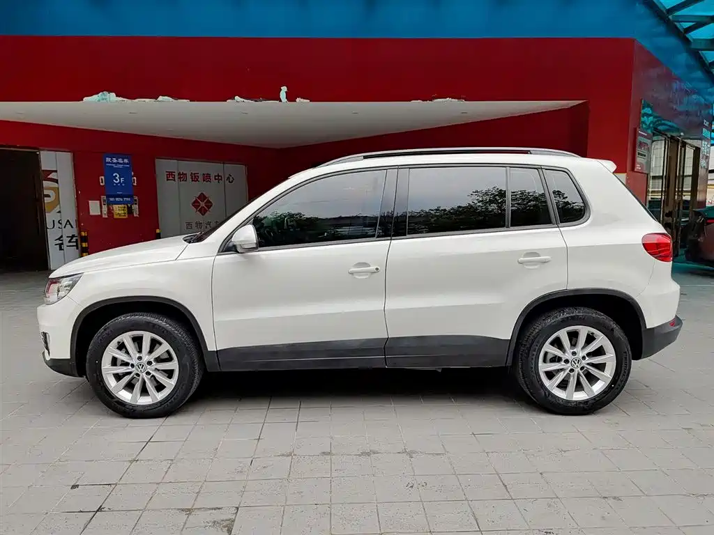 Volkswagen Tiguan 2016 280TSI Automatic 2WD Silk Road Fashion Edition фото 3