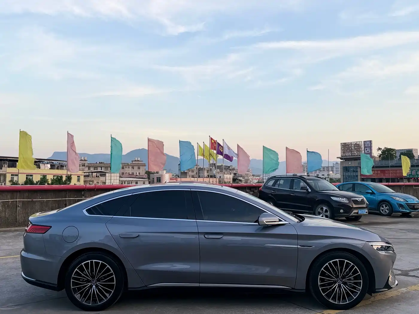 BYD Han 2020 EV Extended Range Luxury фото 4