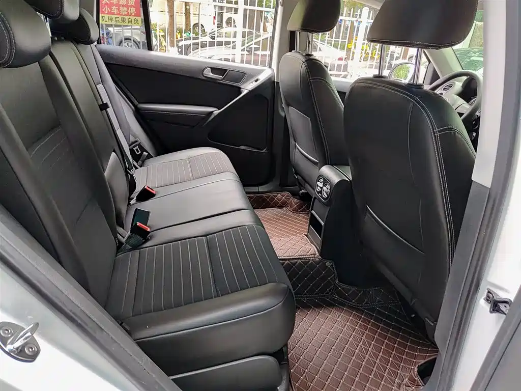 Volkswagen Tiguan 2016 280TSI Automatic 2WD Silk Road Fashion Edition фото 11