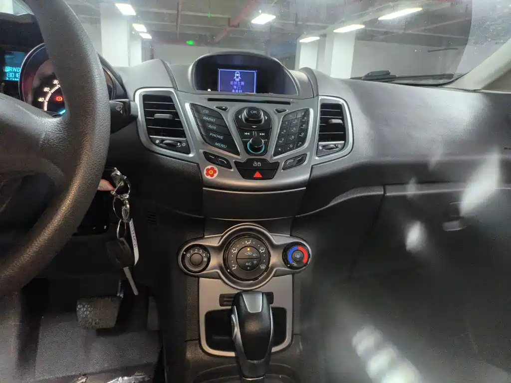Ford Fiesta 2015 2013 Hatchback 1.5L Automatic Fashion