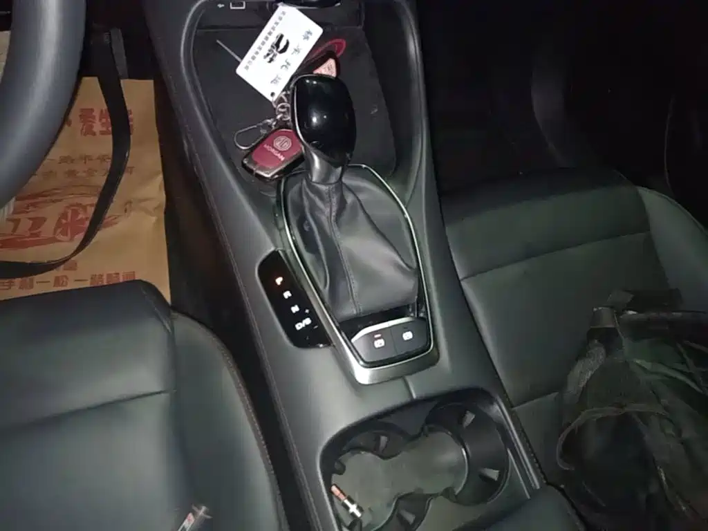 MG MG5 2025 2025 180DVVT Global Luxury Edition