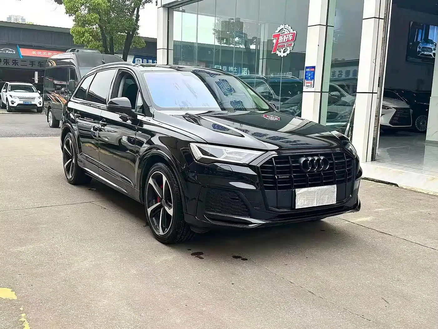 AUDI Q7