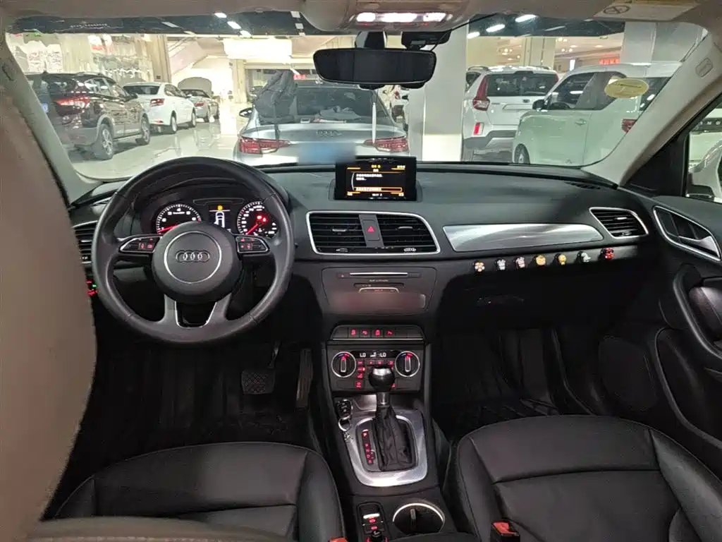 Audi Q3 2017 35 TFSI Style фото 10
