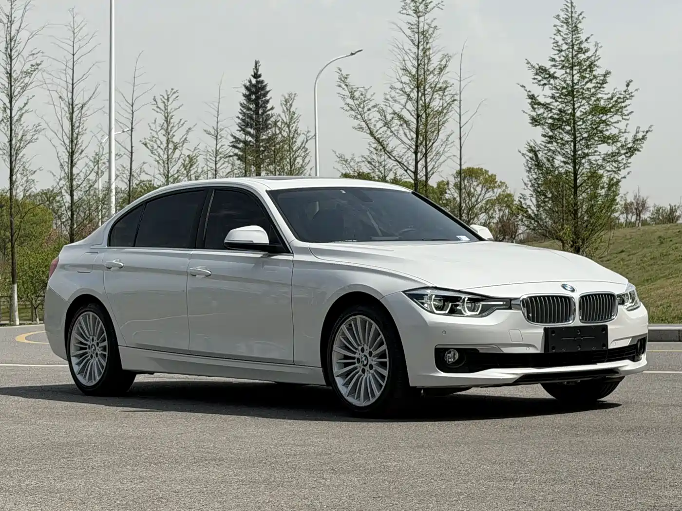 BMW 3 Series 2018 320Li Fashion Style фото 3