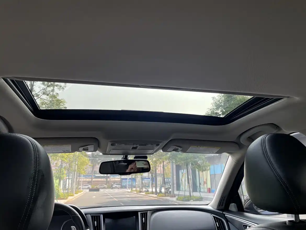 Infiniti Q50L 2020 2018 2.0T Premium Edition (China VI)